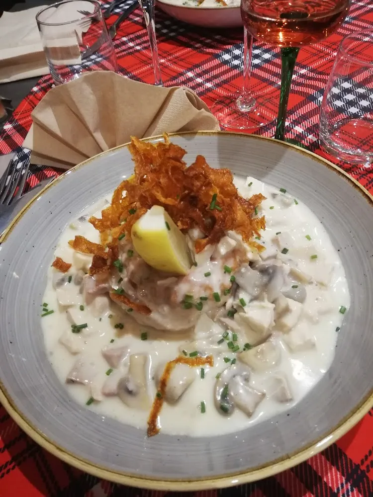 Bouchée À la Reine